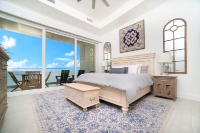 Lighthouse Point Residences # 302